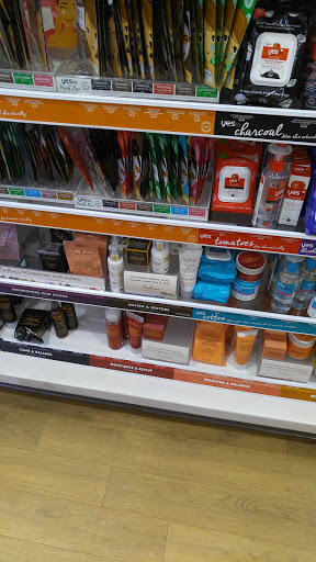 Hair Salon «Ulta Beauty», reviews and photos, 7231 Lake St, River Forest, IL 60305, USA