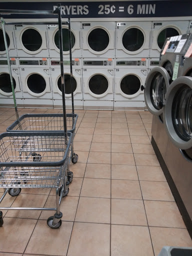 Laundromat «G & R Maytag Laundry», reviews and photos, 1563 W 26th St, Erie, PA 16508, USA