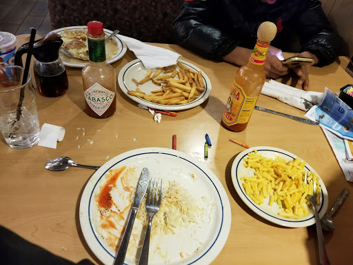 Shopping Mall «Rivercrest Shopping Center», reviews and photos, 13120 Rivercrest Dr, Crestwood, IL 60445, USA