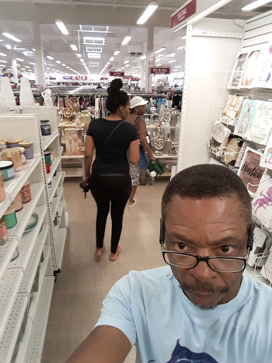 Clothing Store «Burlington Coat Factory», reviews and photos, 4105 Century Blvd, Pittsburg, CA 94565, USA