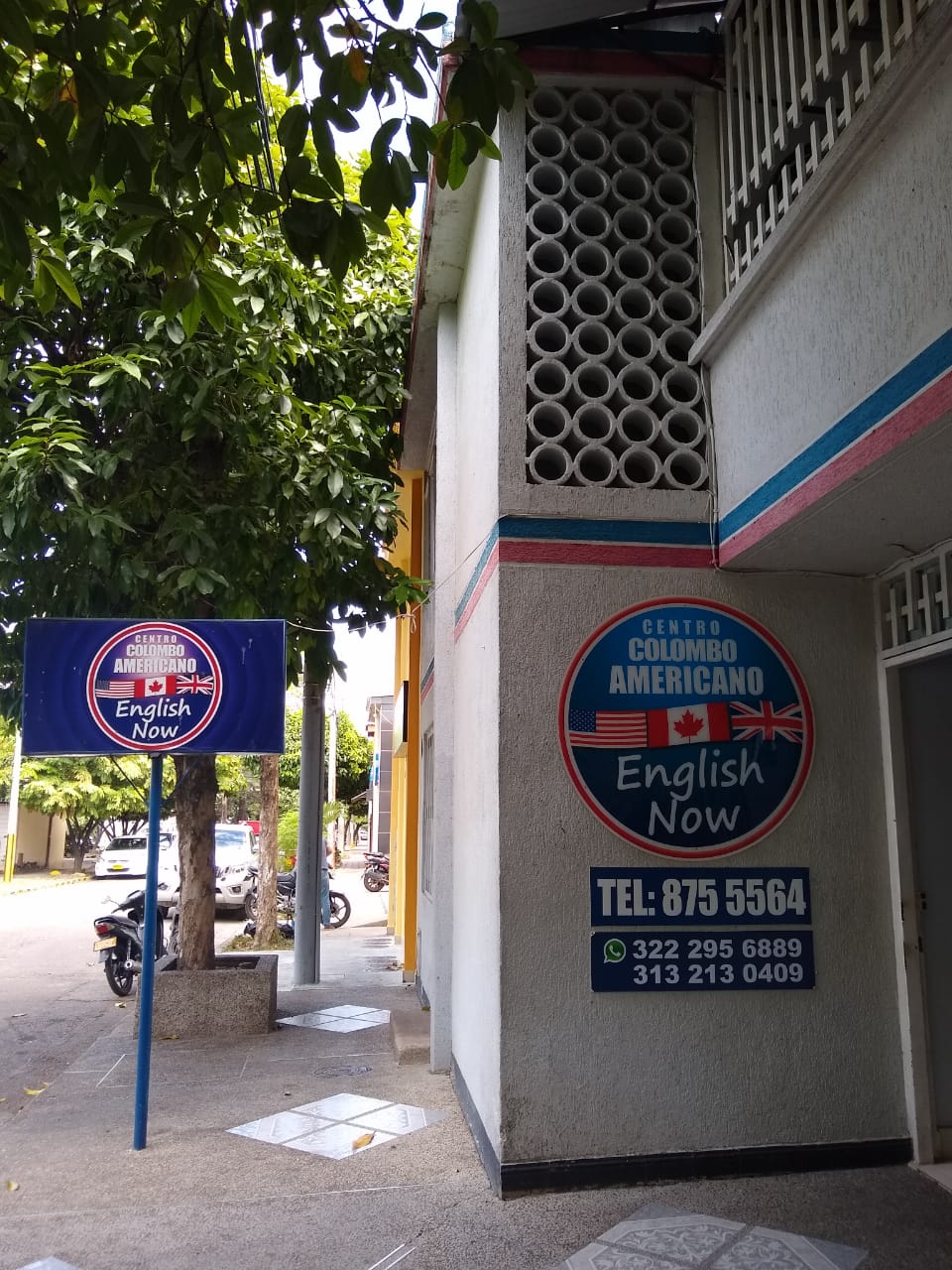 Centro Colombo Americano - English Now