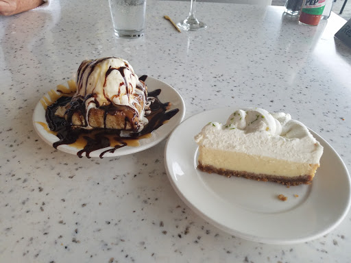 Seafood Restaurant «Fish Market Restaurant», reviews and photos, 750 N Harbor Dr, San Diego, CA 92101, USA