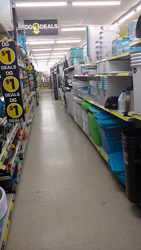 Discount Store «Dollar General», reviews and photos, 750 Newfield St, Middletown, CT 06457, USA
