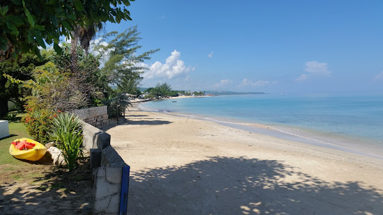 Runaway Bay Beach