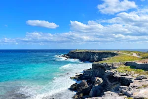 Punta Sur image