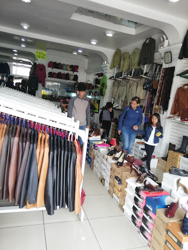 Opiniones de Arte Y Cuero Pp en Quisapincha - Tienda de ropa