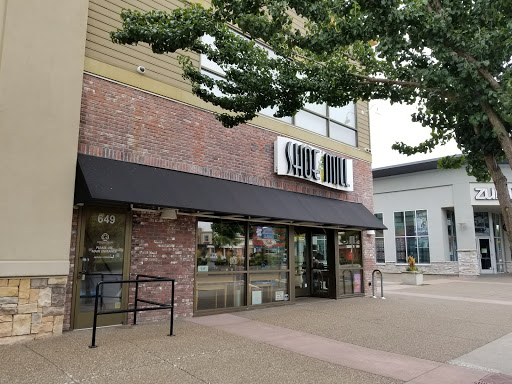 Shoe Store «Shoe Mill», reviews and photos, 659 NW 12th St, Gresham, OR 97030, USA