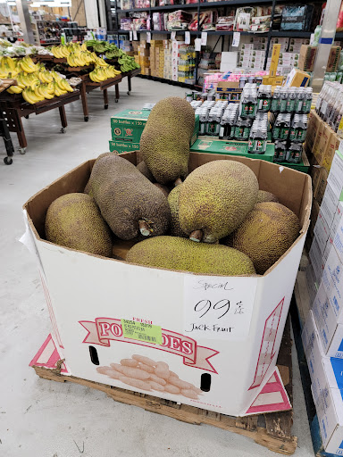 Shopping Mall «Uni-Dale Mall», reviews and photos, 608 University Ave W, St Paul, MN 55103, USA