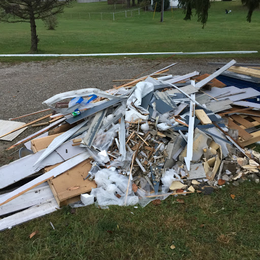 Roofing Contractor «Arrow Roofing & Siding», reviews and photos, 116 Norton Rd, Columbus, OH 43228, USA