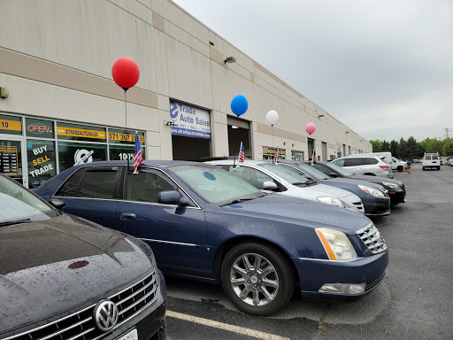Used Car Dealer «E Trade Auto Sales», reviews and photos, 25350 Pleasant Valley Rd #110, Chantilly, VA 20152, USA
