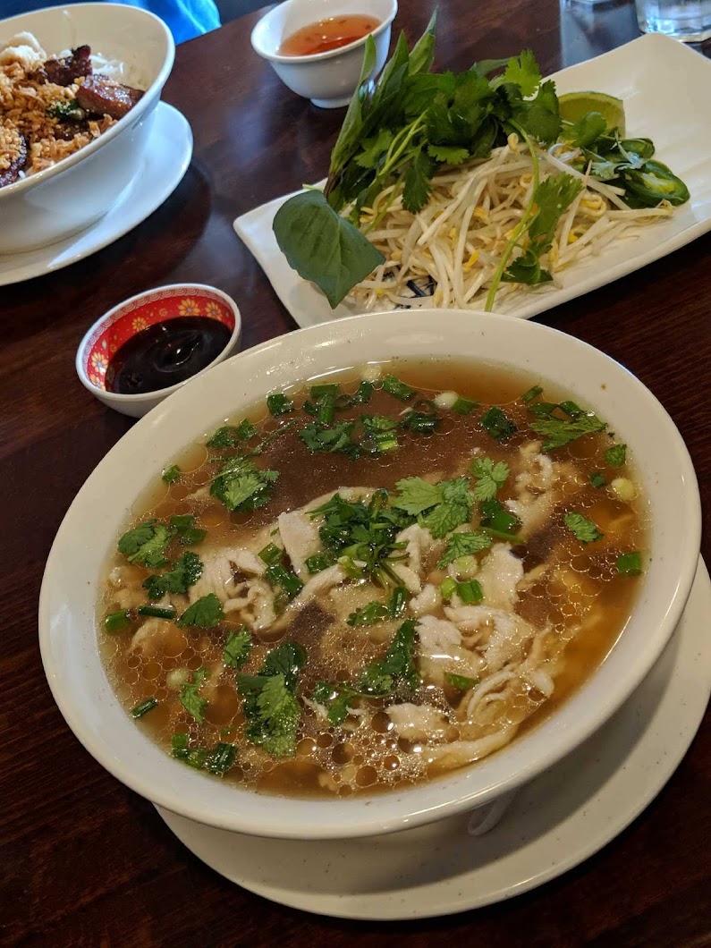 A Dong Vietnamese & Chinese Restaurant @DeZavala