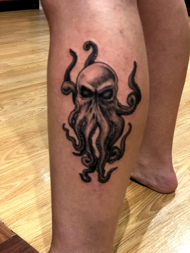 Tattoo Shop «Paradise Tattoo», reviews and photos, 2801 Estero Blvd, Fort Myers Beach, FL 33931, USA