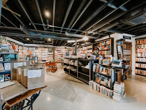 Book Store «Lido Village Books», reviews and photos, 3424 Via Oporto #102, Newport Beach, CA 92663, USA