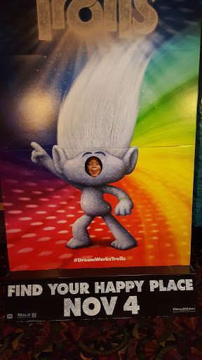 Movie Theater «Regal Cinemas Coldwater Crossing 14», reviews and photos, 211 W Washington Center Rd, Fort Wayne, IN 46825, USA