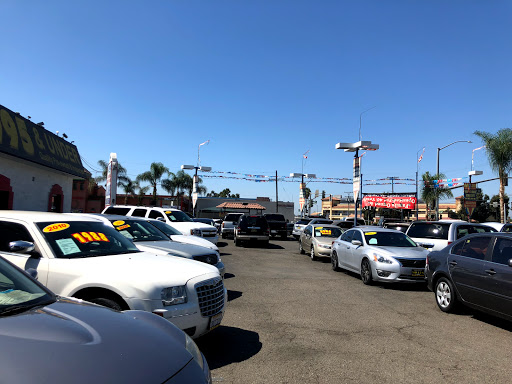 Used Car Dealer «M & M Cars Trucks & Vans Inc», reviews and photos, 2750 Rosemead Blvd, El Monte, CA 91733, USA