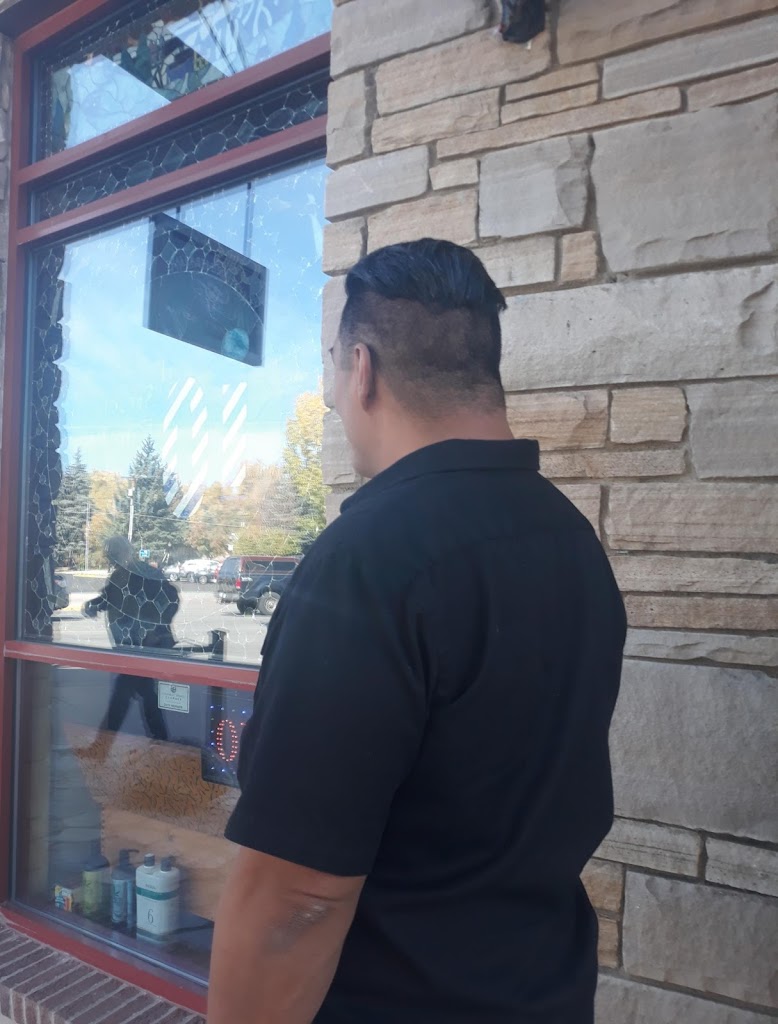 10th Street Barbershop 80487