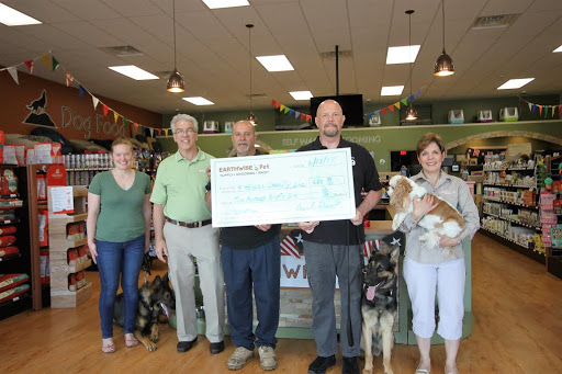 Pet Supply Store «EarthWise Pet Supply & Grooming», reviews and photos, 245 Fries Mill Rd, Blackwood, NJ 08012, USA