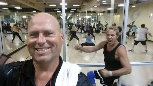Golds Gym image
