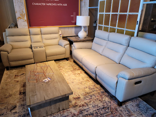 Furniture Store «Haynes Furniture», reviews and photos, 5324 Virginia Beach Blvd, Virginia Beach, VA 23462, USA