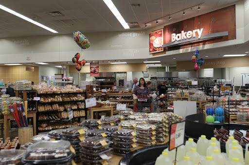 Peru Hy-Vee Bakery