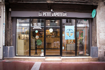 Le Petit Vapoteur Rouen à Rouen