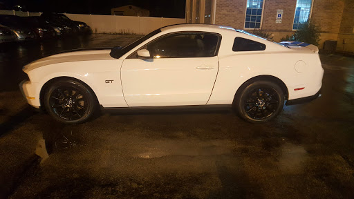 Used Car Dealer «Luxury AutoMax», reviews and photos, 17651 Oak Park Ave, Tinley Park, IL 60477, USA