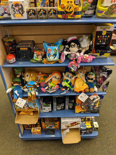 Book Store «Barnes & Noble», reviews and photos, 47 E Chicago Ave, Naperville, IL 60540, USA