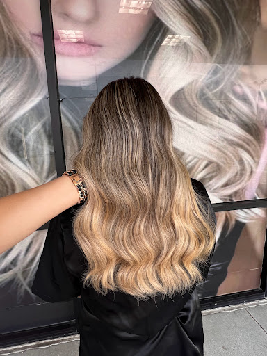 Hair Salon «Chicks Hair Salon», reviews and photos, 12665 Veterans Memorial Dr, Houston, TX 77014, USA