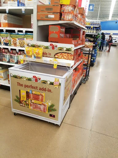 Grocery Store «Meijer», reviews and photos, 1540 28th St SE, Grand Rapids, MI 49508, USA