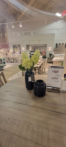 Furniture Store «Ashley HomeStore», reviews and photos, 2400 W International Speedway Blvd, Daytona Beach, FL 32114, USA