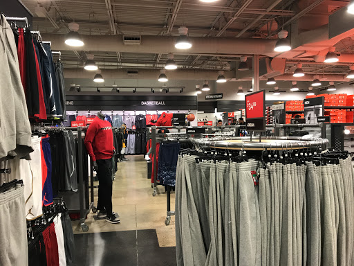 Sporting Goods Store «Nike Factory store», reviews and photos, 6699 N Landmark Dr, Park City, UT 84098, USA