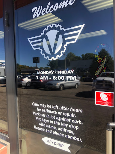 Auto Repair Shop «Village Auto Works», reviews and photos, 8276 Hudson Rd #100, Woodbury, MN 55125, USA