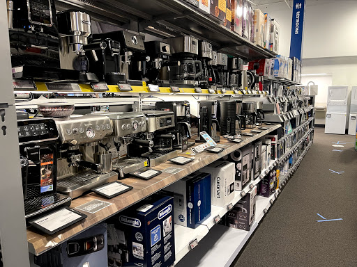 Electronics Store «Best Buy», reviews and photos, 1501 New Britain Ave, West Hartford, CT 06110, USA