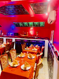 Atmosphère du Restaurant indien Vallée du Kashmir à Paris - n°12