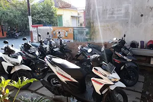 Banyuwangi Rental Sewa Mobil dan Motor image