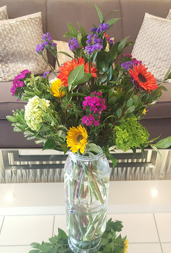 Florist «Glenview Florist / Flower Shop», reviews and photos, 1813 Waukegan Rd, Glenview, IL 60025, USA