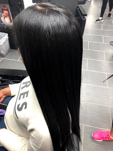 Hair Salon «Jireh Dominican Hair Salon», reviews and photos, 10205 S Dolfield Rd, Owings Mills, MD 21117, USA