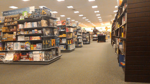 Book Store «Barnes & Noble», reviews and photos, 5101 Main St, Williamsburg, VA 23188, USA