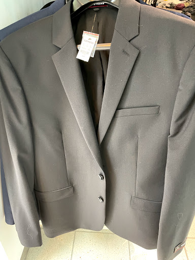 Clothing Store «Express», reviews and photos, 1625 Chestnut St, Philadelphia, PA 19103, USA