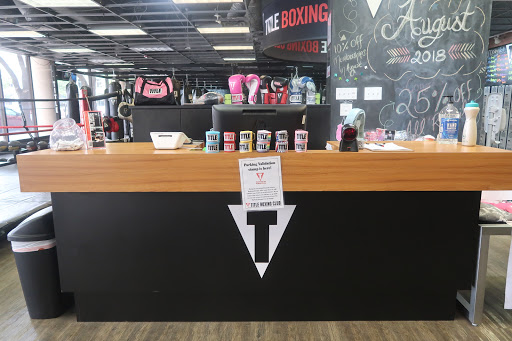 Boxing Gym «TITLE Boxing Club Downtown Fort Worth», reviews and photos, 400 W 4th St, Fort Worth, TX 76102, USA