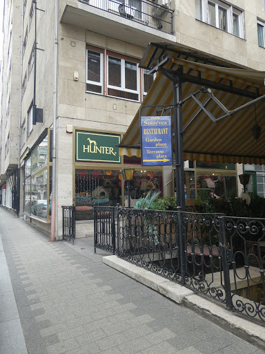 Kutyaruha boltok Budapest