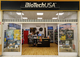 BioTechUSA keszthelyi Tesco üzletsor