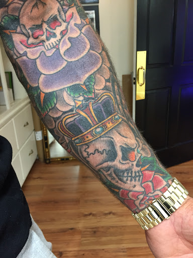 Find tattoo anklet ideas for your next unique tattoo in Fair Oaks at Honeymoon Tattoo