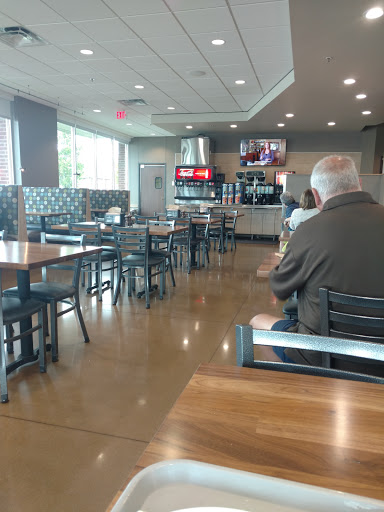 Supermarket «Hy-Vee», reviews and photos, 2323 W Broadway, Council Bluffs, IA 51501, USA