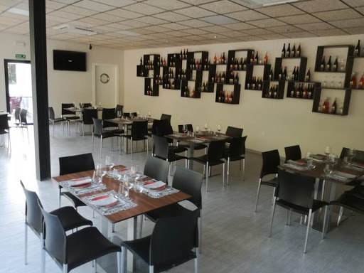 Taperia Restaurante Entre Hoces - Cjón. la Virgen, 5, 3, 02210 Alcalá del Júcar, Albacete, España