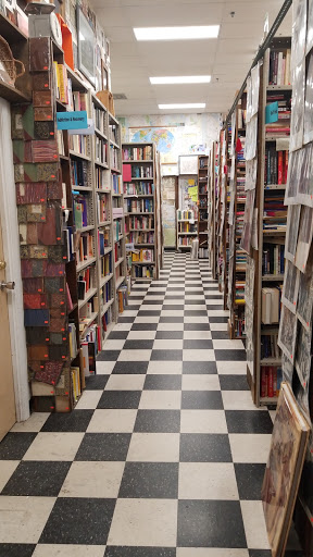 Book Store «Wonder Book & Video», reviews and photos, 1306 W Patrick St, Frederick, MD 21703, USA