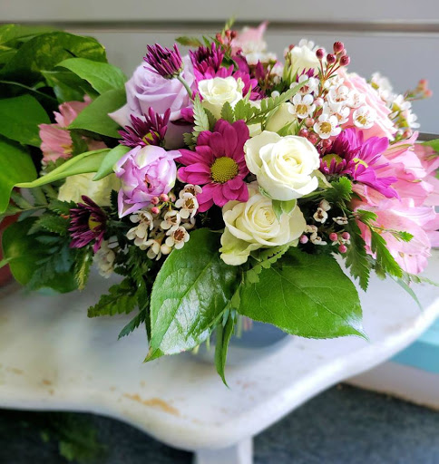 Florist «Flowers by Nancy, too!», reviews and photos, 1208 Ranch Rd 620 S, Lakeway, TX 78734, USA