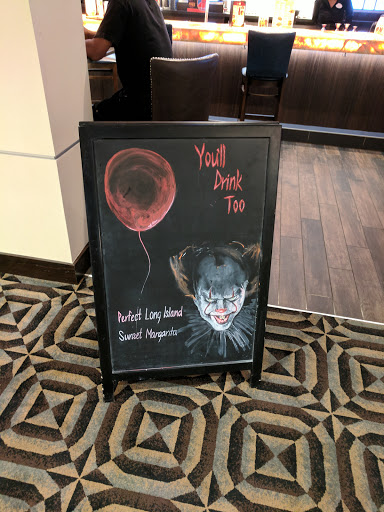 Movie Theater «Marcus South Shore Cinema», reviews and photos, 7261 South 13th Street, Oak Creek, WI 53154, USA