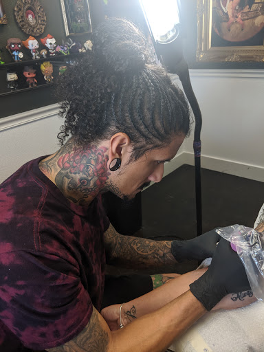 Tattoo Shop «King Street Body Gallery», reviews and photos, 220 W King St # 8, Cocoa, FL 32922, USA