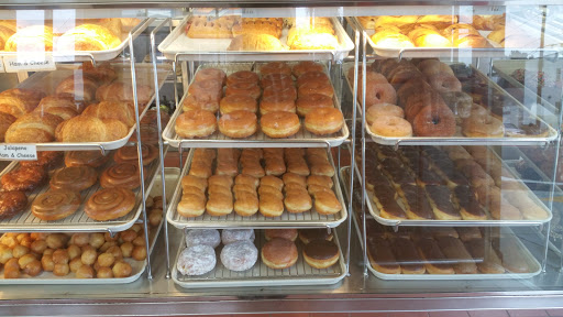 Donut Shop «Broadway Donuts», reviews and photos, 1200 E Broadway, Long Beach, CA 90802, USA